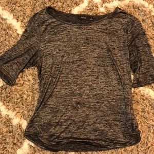 Gray 3/4 top